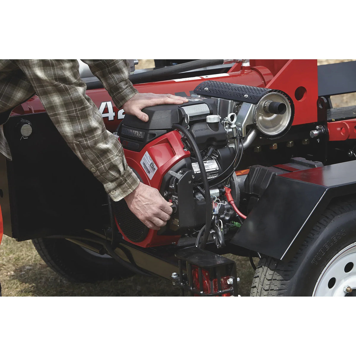 NorthStar 42-Ton Horizontal Log Splitter with Log Lift | Honda GX630, Hydraulic 4-Way Wedge - Log Bear Works