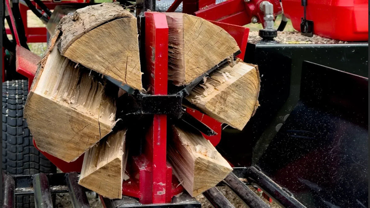 Blacks Creek Model 2000B-XL Firewood Processor | 22HP Honda, 18-Inch Log Diameter, Hydraulic Belt In-Feed - Log Bear Works
