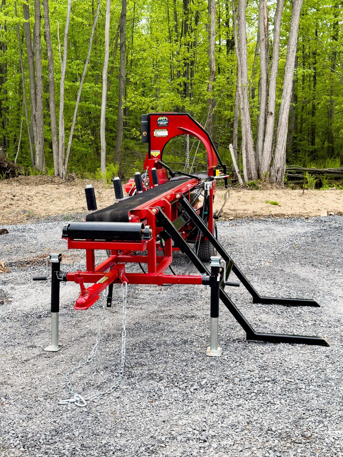 Blacks Creek Model 2000B-XL Firewood Processor | 22HP Honda, 18-Inch Log Diameter, Hydraulic Belt In-Feed - Log Bear Works
