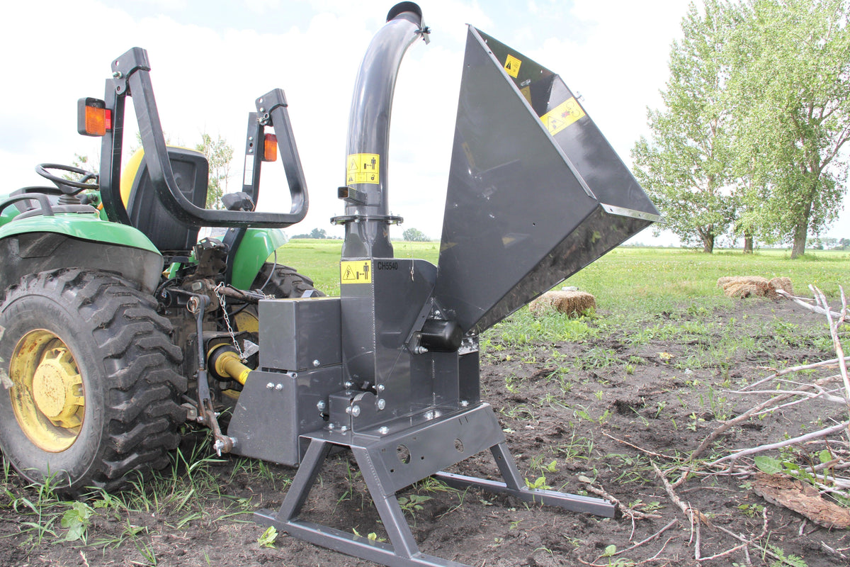 Quick Attach PTO Tractor Wood Chipper 920249 / 920250 | 5 & 9-Inch Capacity, 360° Discharge, CAT 1 Hitch - Log Bear Works