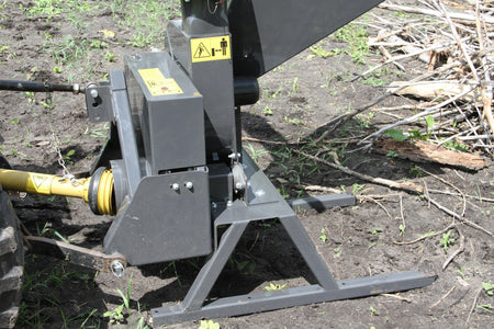 Quick Attach PTO Tractor Wood Chipper 920249 / 920250 | 5 & 9-Inch Capacity, 360° Discharge, CAT 1 Hitch - Log Bear Works