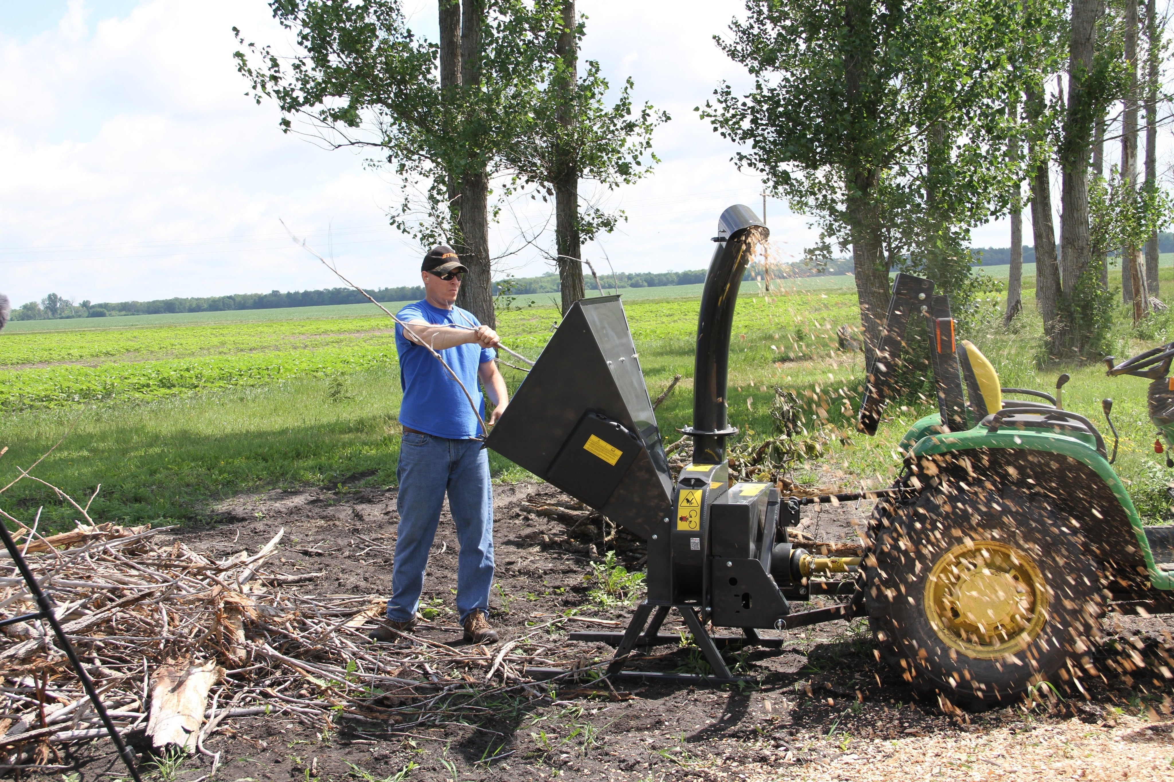 Quick Attach PTO Tractor Wood Chipper 920249 / 920250 | 5 & 9-Inch Capacity, 360° Discharge, CAT 1 Hitch - Log Bear Works
