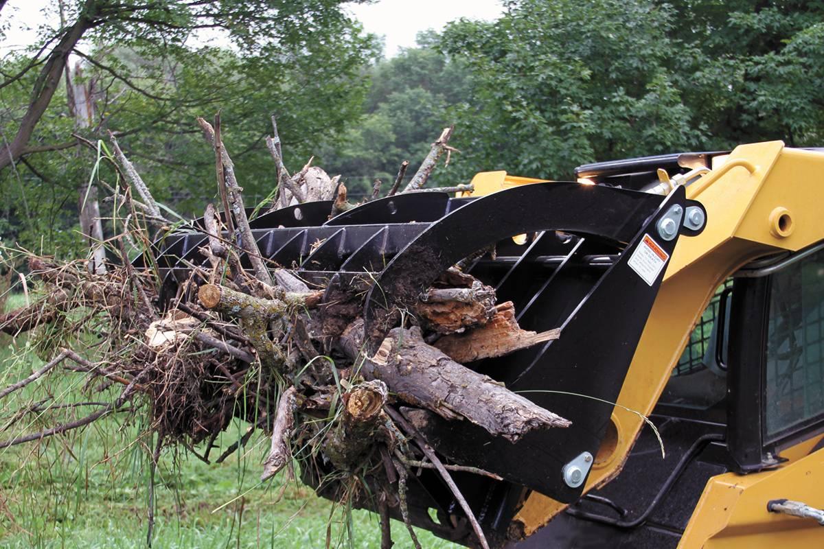 Quick Attach Grapple Rake 900316 / 900317 / 900318 | Skid Steer Grapple Rake, 60 to 84-Inch, Grade 100 Steel Teeth, 48-Inch Opening - Log Bear Works