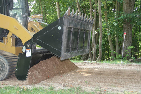 Quick Attach Quick Combo Bucket 900523 / 900525 / 900527 | 6-in-1 Industrial Skid Steer Bucket, 66 to 80-Inch, Grade 50 Steel - Log Bear Works