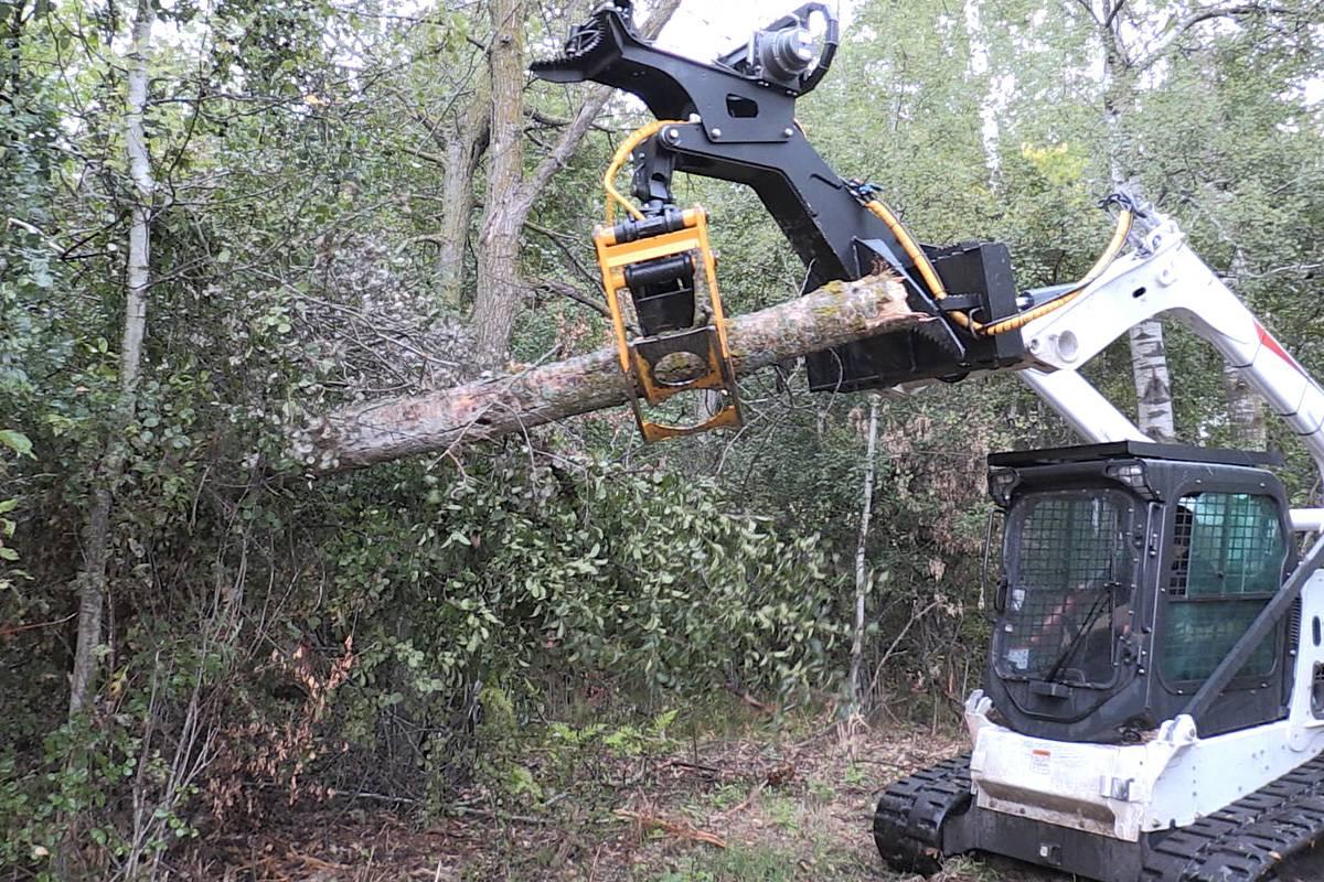 Quick Attach Versa Grab 901315 / 901316 | Multi-Purpose Knock Around Grapple, Skid Steer & 3-Point, 9,000 LB, 48 & 60-Inch - Log Bear Works