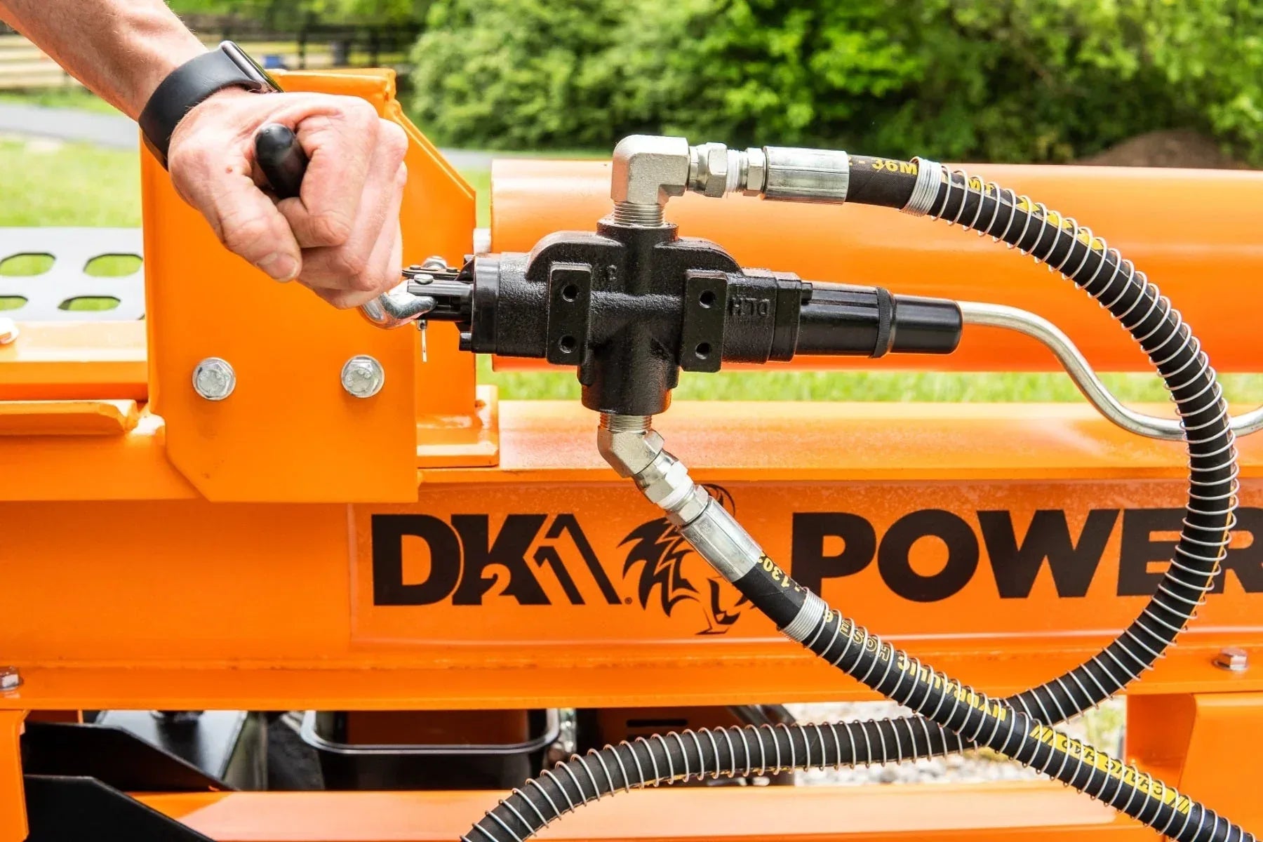 DK2 OPS227 27-Ton Hydraulic Log Splitter | 6.5HP Kohler Engine, 13-Second Cycle, Horizontal & Vertical - Log Bear Works
